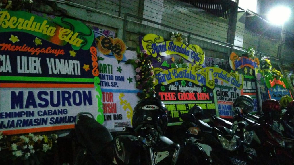 Karangan Bunga